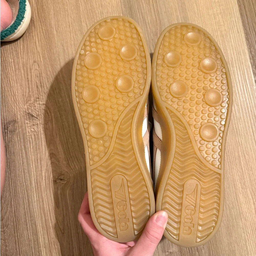 Gola White and Brown Sneakers - Picture 7 of 10